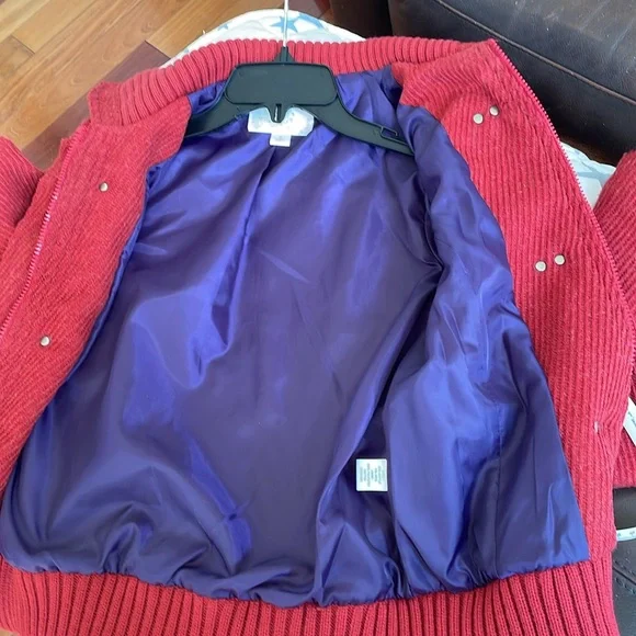 Beautiful red jacket!S Interchangeable closure (zipper or metal beautiful snaps) - Picture 14 of 14